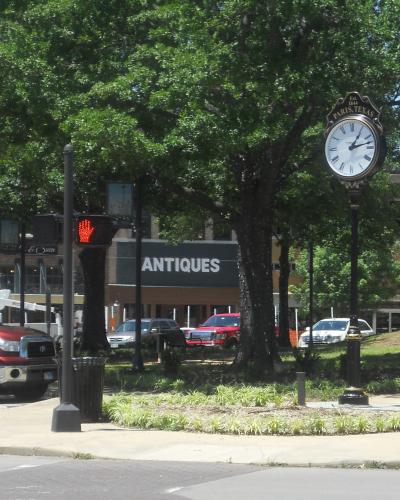 Downtown Square Sidewalks